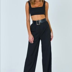 BRAND NEW BLACK SET 🖤🏷